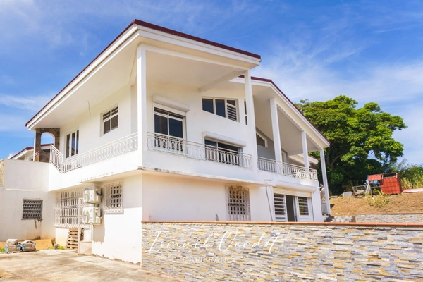 Maison_a_vendre_15_pieces_a_PETIT_BOURG_971_6_thumbnail