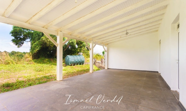 Maison_a_vendre_15_pieces_a_PETIT_BOURG_971_7_thumbnail