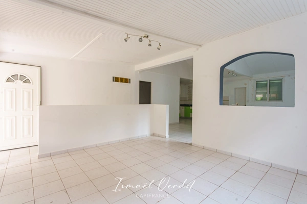 Maison_a_vendre_3_pieces_BAIE_MAHAULT_971_3_thumbnail