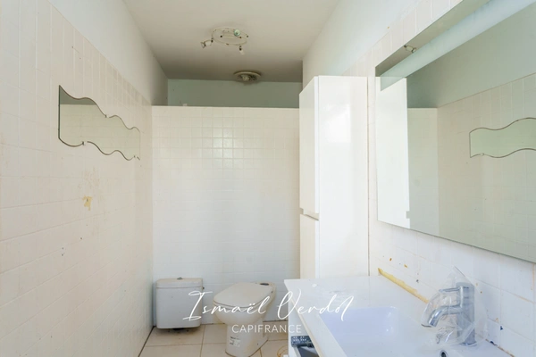 T4_au_RDC_avec_terrain_de_260_m2_a_vendre_Le_Gosier_971_19_thumbnail