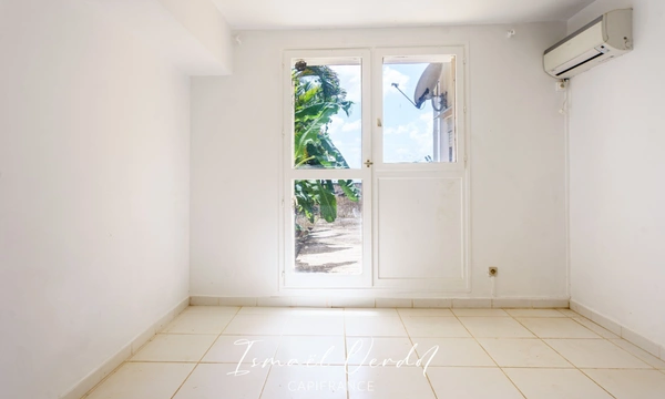 T4_au_RDC_avec_terrain_de_260_m2_a_vendre_Le_Gosier_971_7_thumbnail